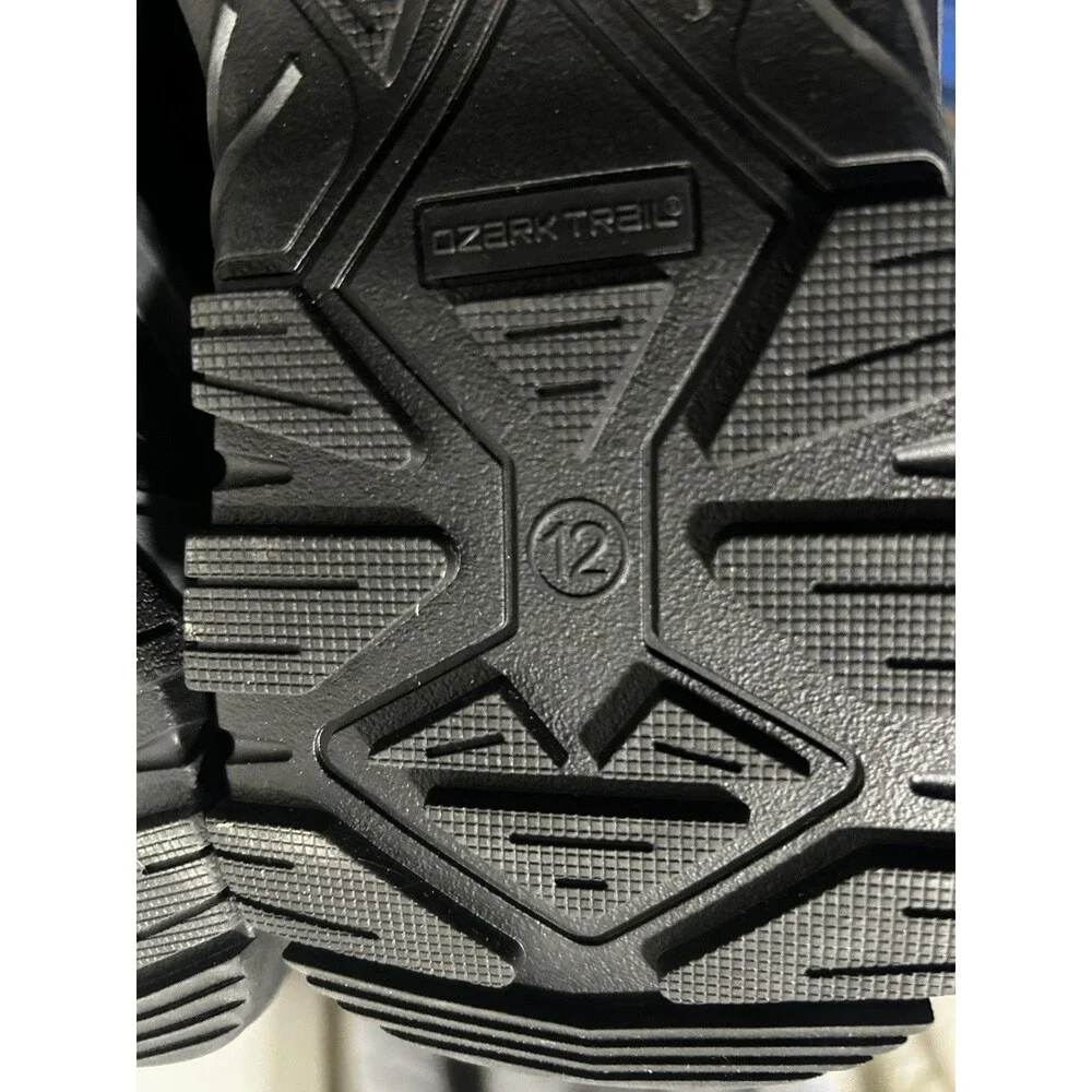 Ozark Trail Men’s Cold Weather Heavy Duty Boots For Snow 3M Thinsulate Size 12